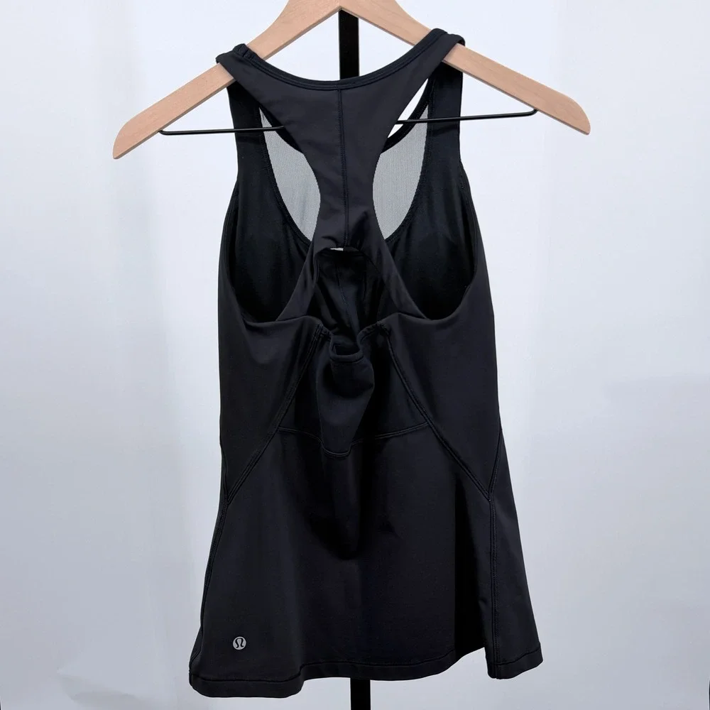Lululemon Athletic Tank Top Size 6 Mesh Racerback Built‎ In Bra Workout Yoga